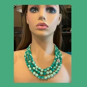 Vintage Sea Foam Green Necklace